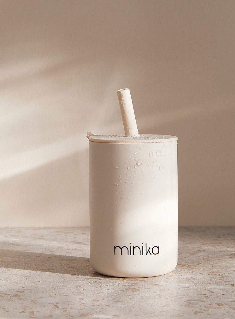 Minika White Silicone straw glass for toddlers