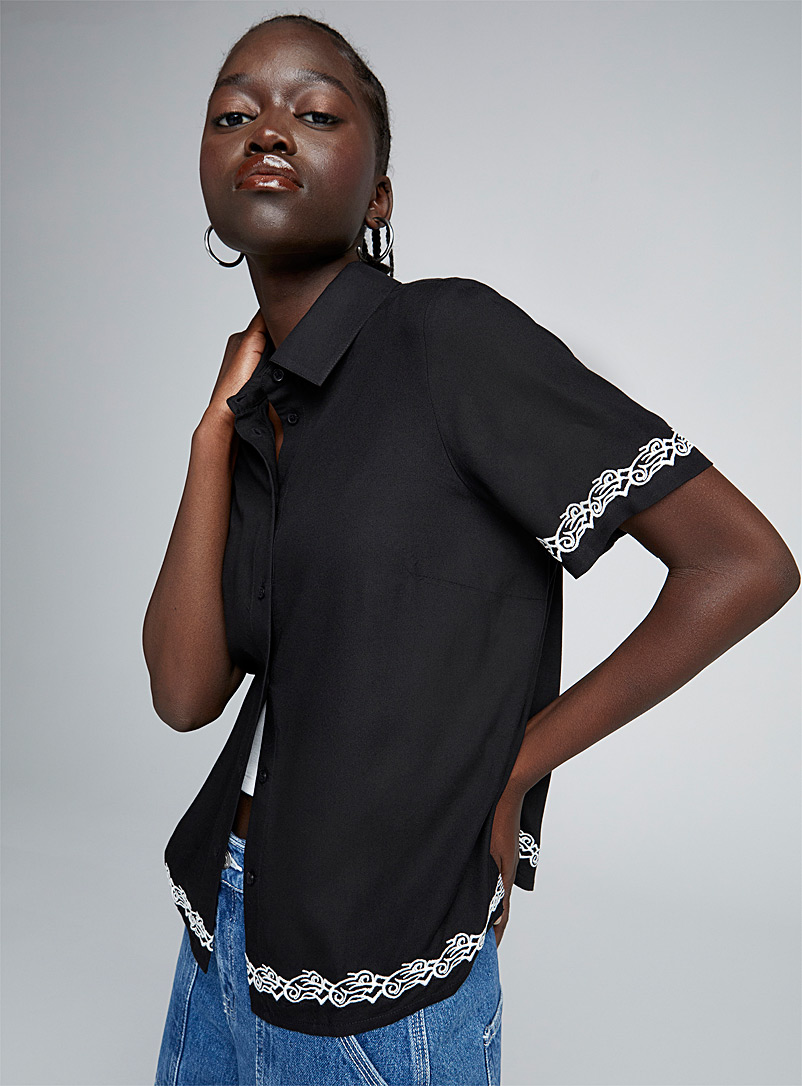 Twik: La chemise droite imprimée Noir à motifs pour femme