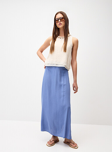 Twik Suns Side-slit textured crepe maxi skirt for women