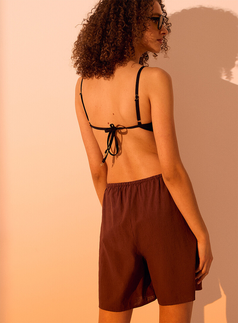 Simons: Le bermuda coton d&eacute;contract&eacute; Ivoire - Beige cr&egrave;me pour femme
