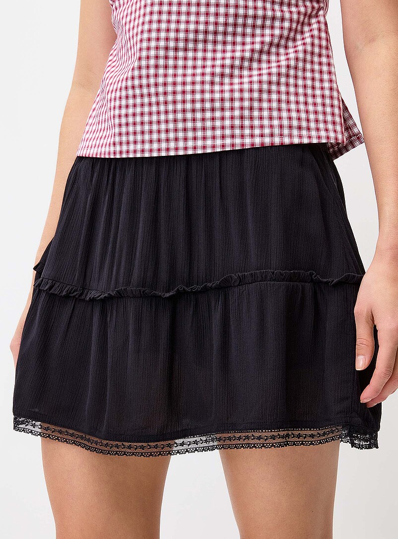 Twik: La jupe-short froiss&eacute;e bord dentelle Brun &agrave; motifs pour femme