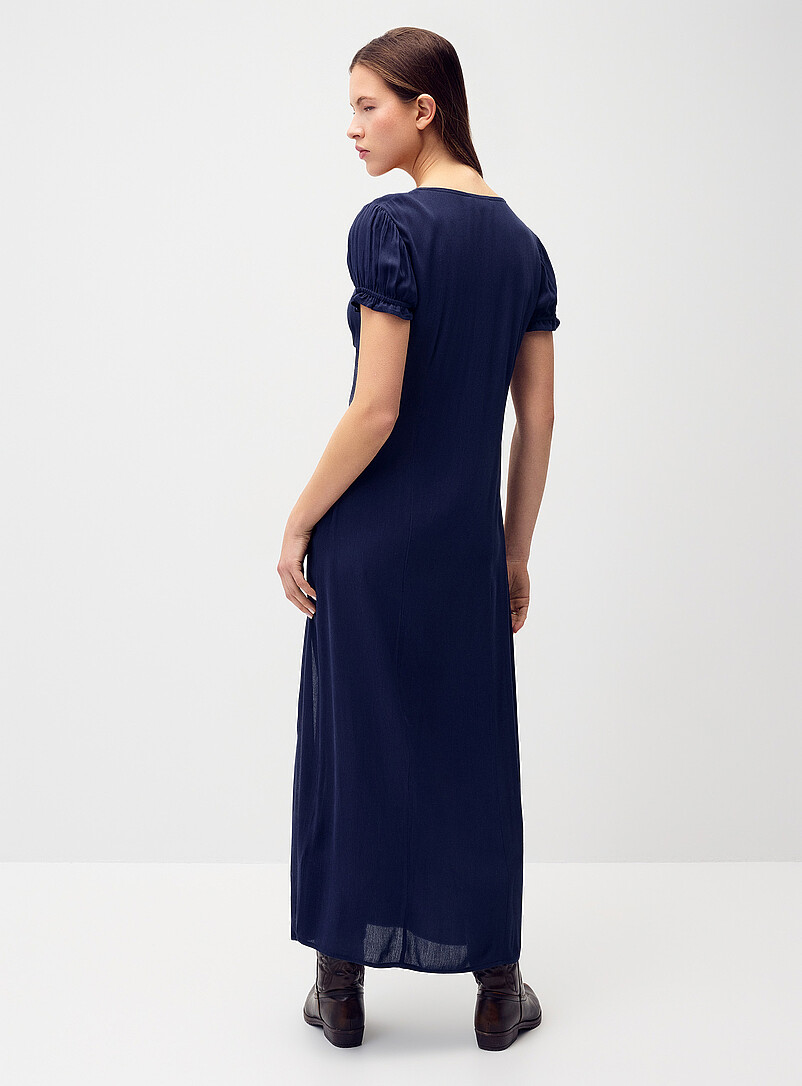 Twik: La robe maxi effet froiss&eacute; Noir pour femme