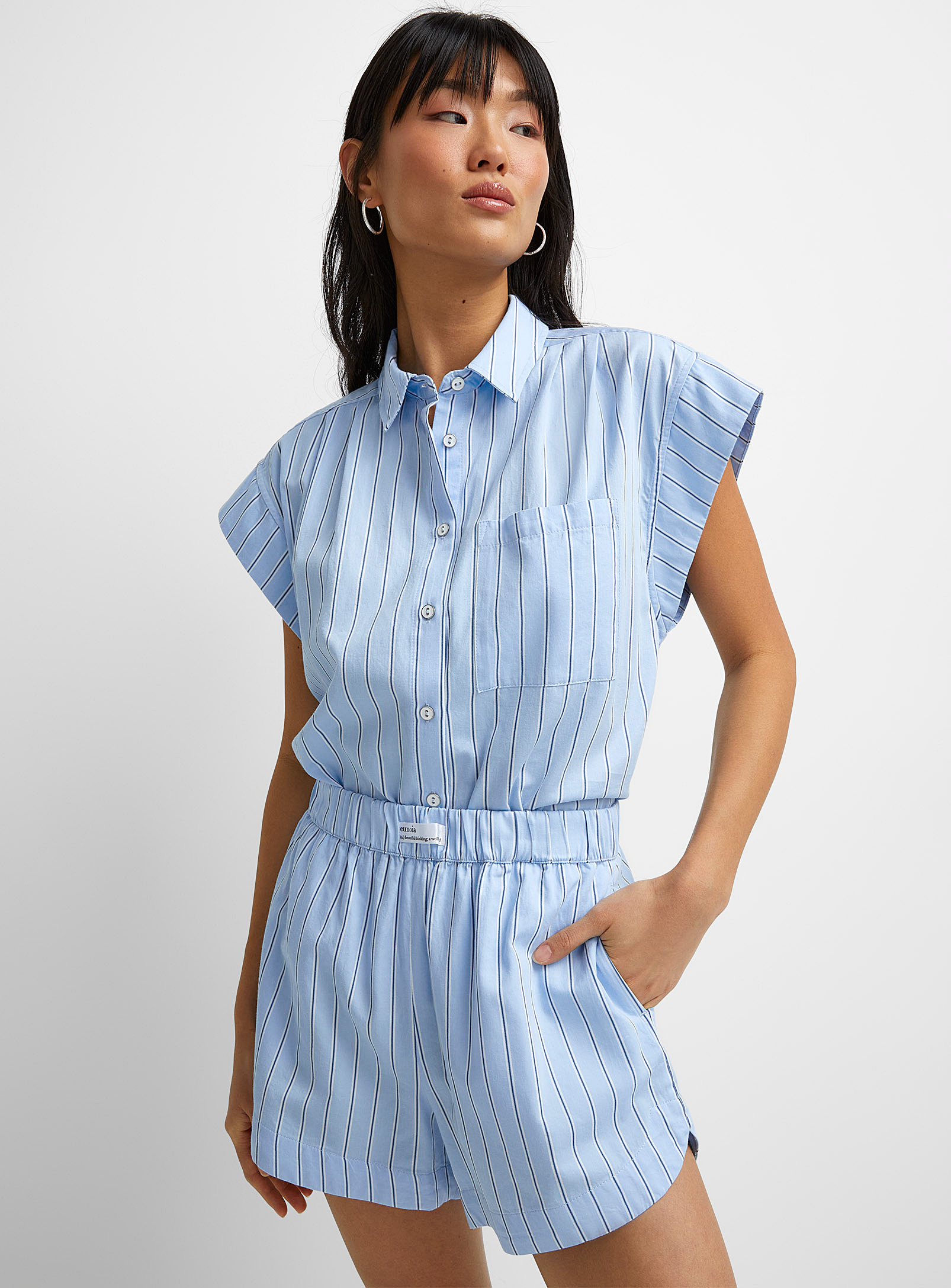 Icone Cap-sleeve Boxy-fit Poplin Blouse In Patterned Blue