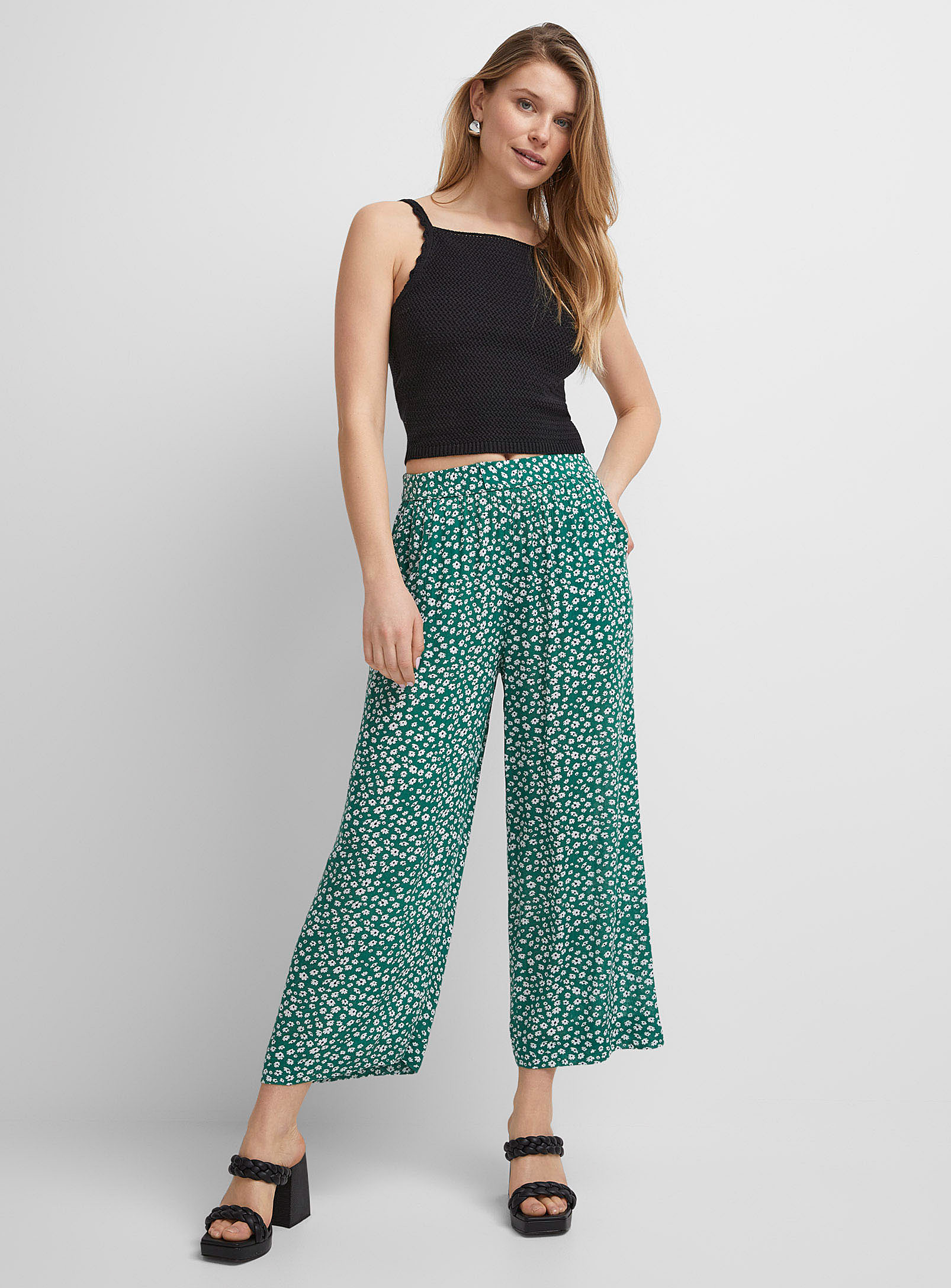 Icone Wrinkled Texture Cropped Wide-leg Pant In Patterned Green