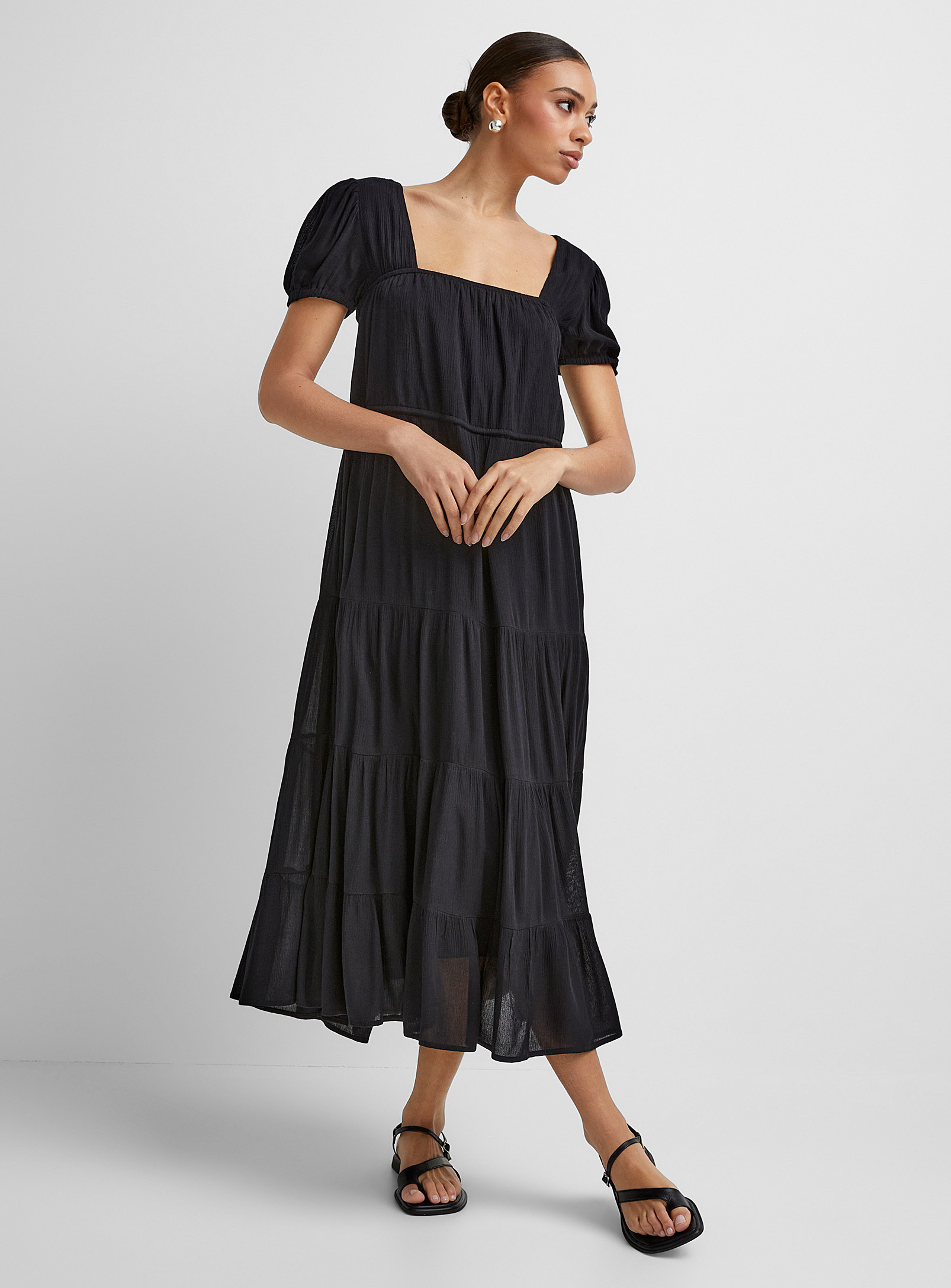 Icone Wrinkled Texture Open-back Long Dress In Black