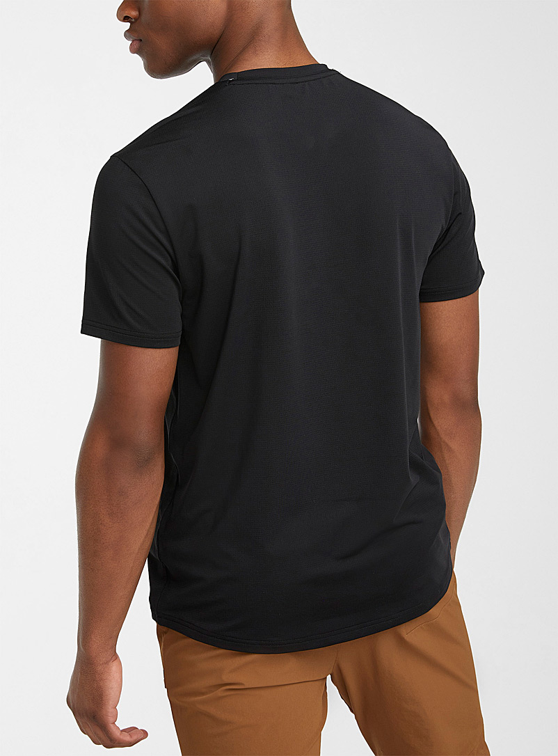 I.FIV5 Black Raglan-style micro-perforated T-shirt for men