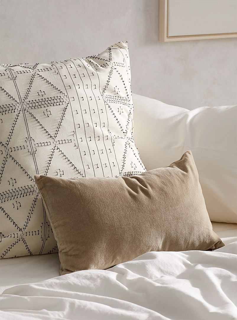 Citta Design Cream Beige Velvety rectangle cushion 30 x 50 cm