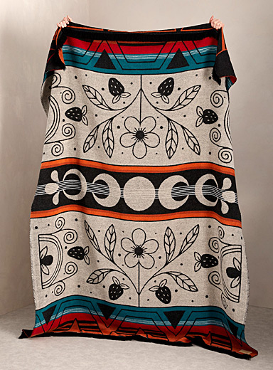 Ceremony recycled fibre blanket