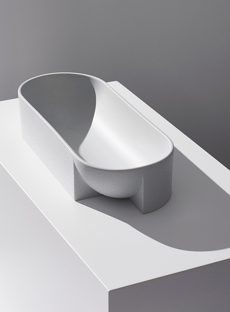 Iittala Light Grey Kuru long ceramic bowl for men