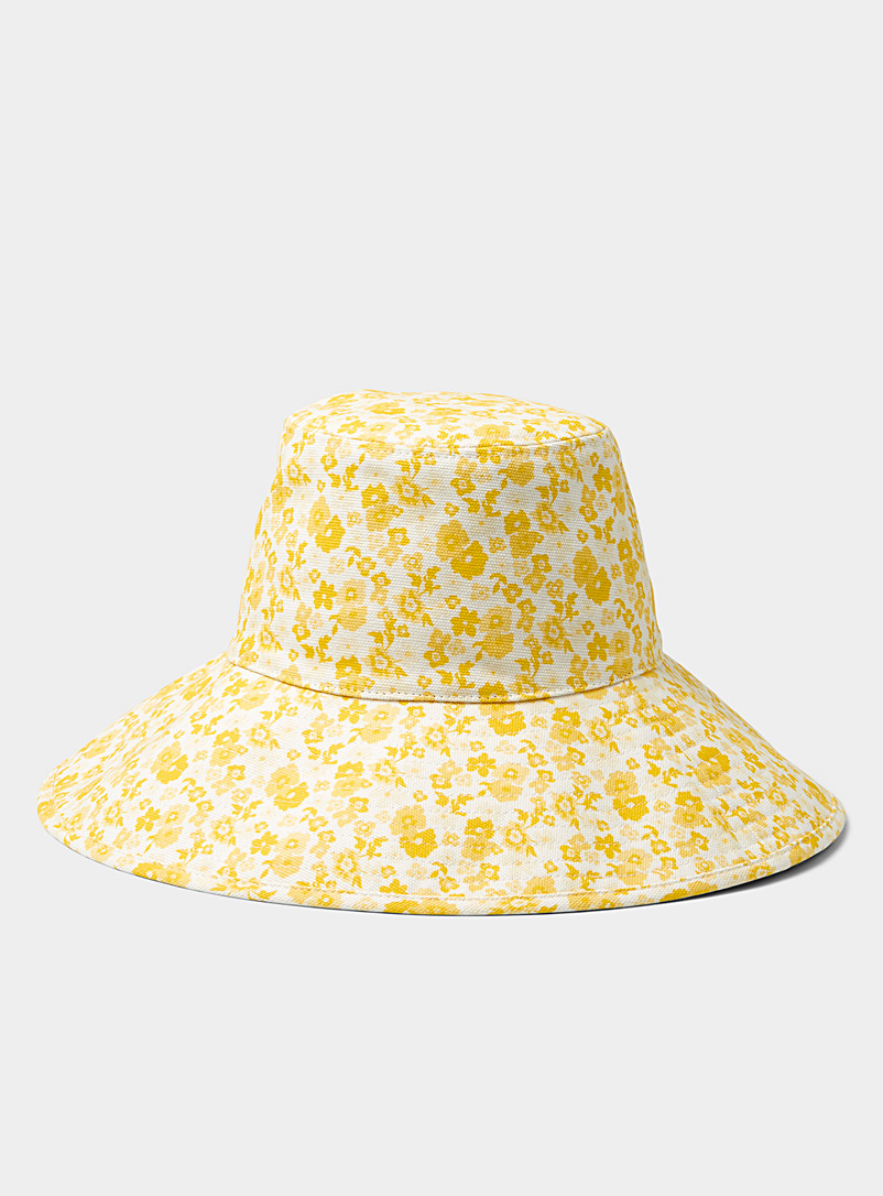 LACK OF COLOR Patterned Yellow Holiday floral bucket hat for women