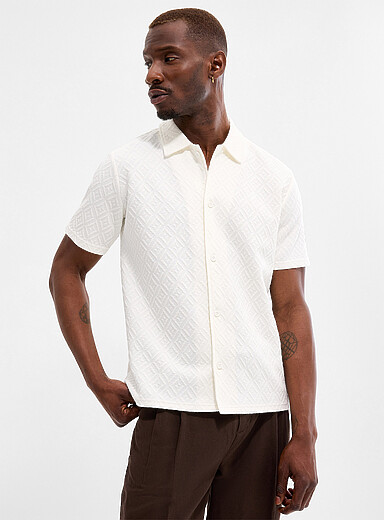 Embossed geo shirt