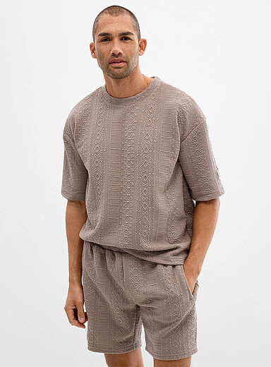 Embossed geo T-shirt
