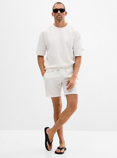 Le 31 Ivory/Cream Beige Embossed geo short <b>Inseam: 7" (18 cm)</b> for men