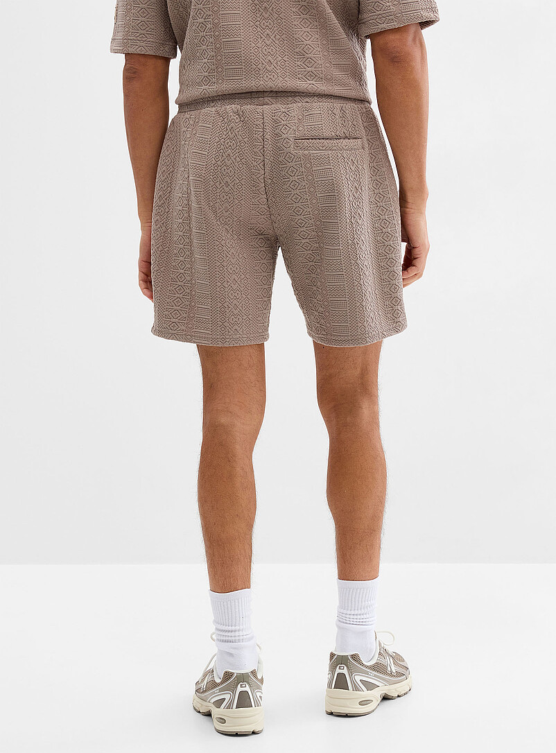 Le 31 Charcoal Embossed geo short <b>Inseam: 7" (18 cm)</b> for men