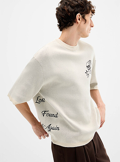 Le chandail manches courtes jacquard gothique