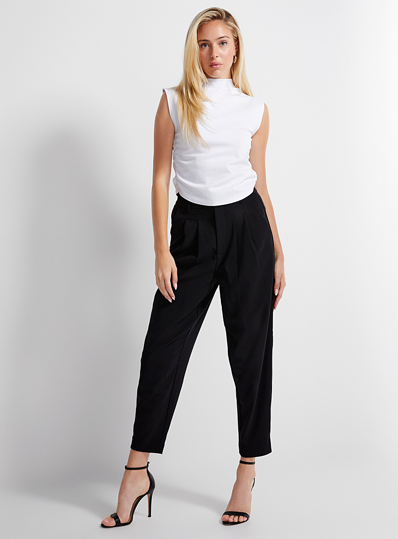 Icône Black Pleated balloon pant for women