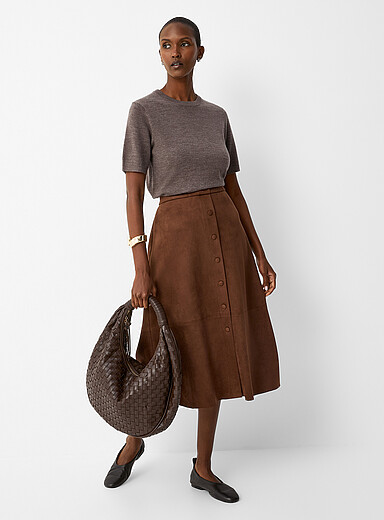 Contemporaine: La jupe midi boutonn&eacute;e faux su&egrave;de Chocolat - Espresso pour femme