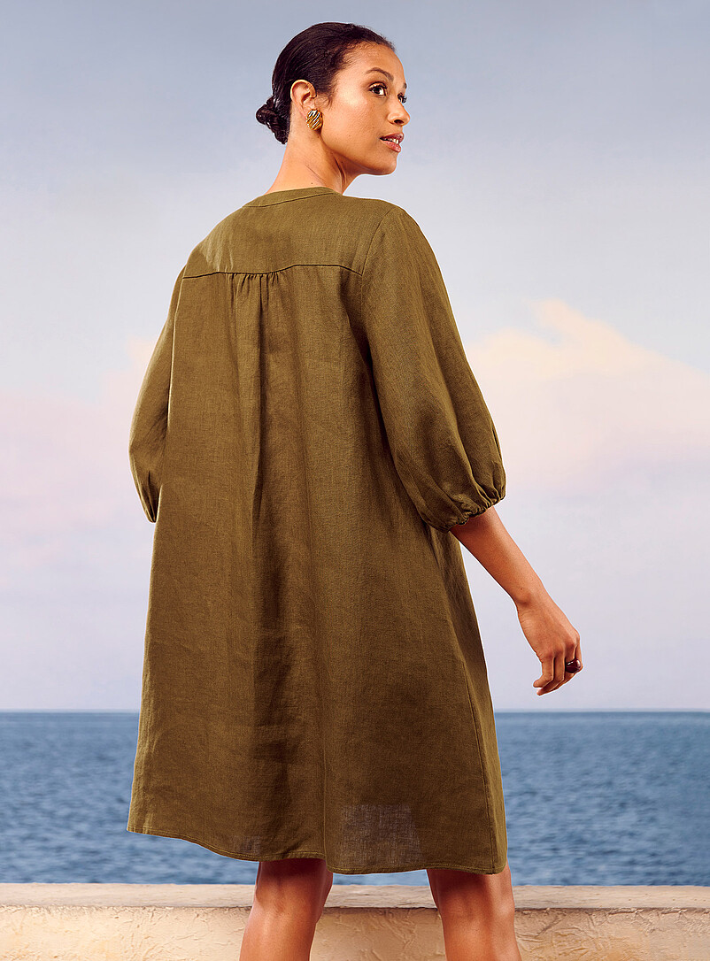 Contemporaine: La robe ample manches 3/4 pur lin Vert fonc&eacute; - Mousse pour femme