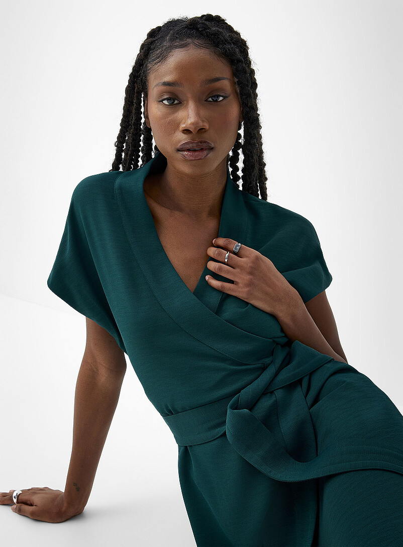 Ic&ocirc;ne: La robe portefeuille piqu&eacute;e Noir pour femme
