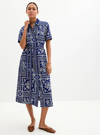 La robe chemise ceintur&eacute;e c&eacute;ramique grecque