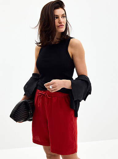 Contemporaine Black Drawcord waist pure linen Bermuda short <b>Fit: Wide leg, high rise</b> for women