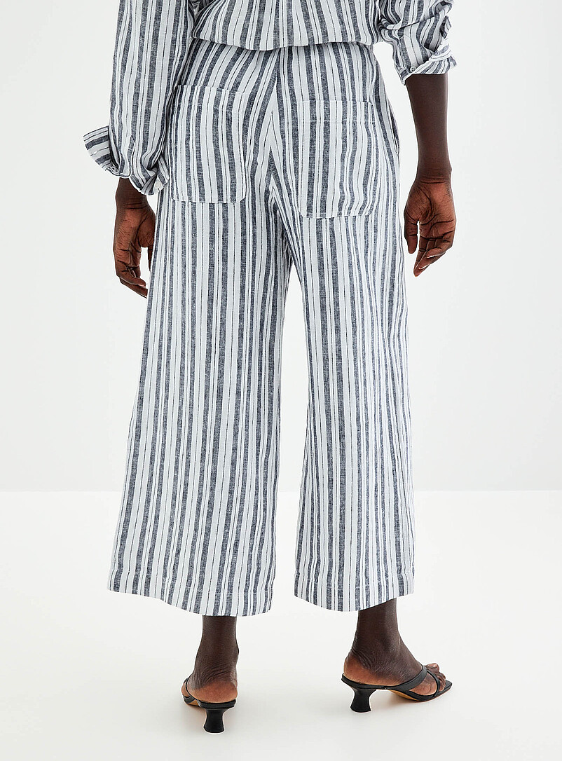 Contemporaine Patterned White Drawcord waist pure linen capri pant <b>Fit: Wide leg, high rise</b> for women