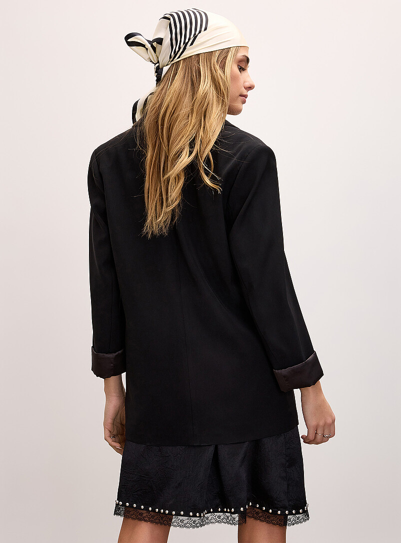 Ic&ocirc;ne: Le veston ample et fluide un bouton Noir pour femme