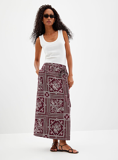 Merlot ceramic-print wrap skirt