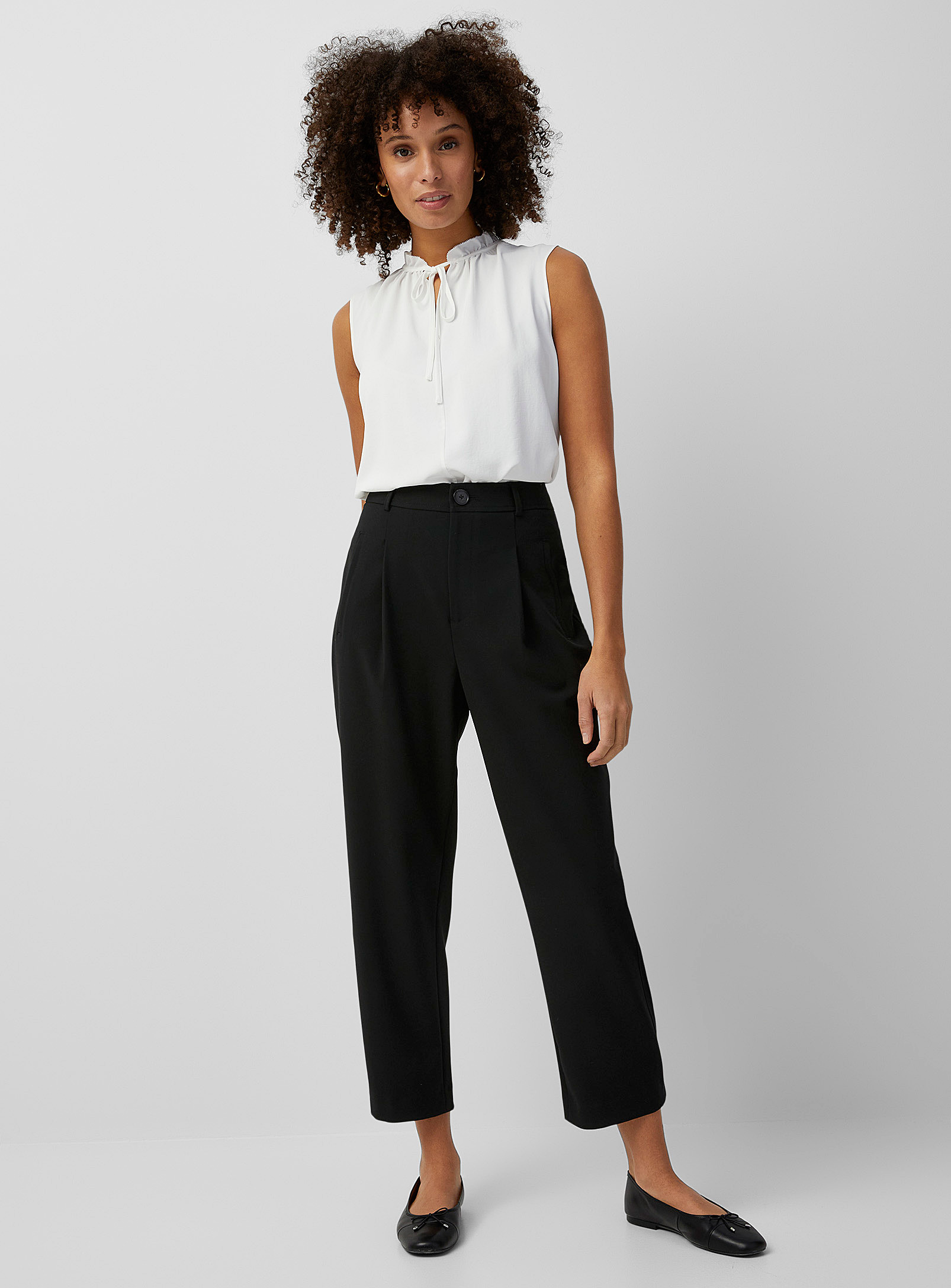 Contemporaine Buttoned Ankles Stretch Balloon Pant In Black