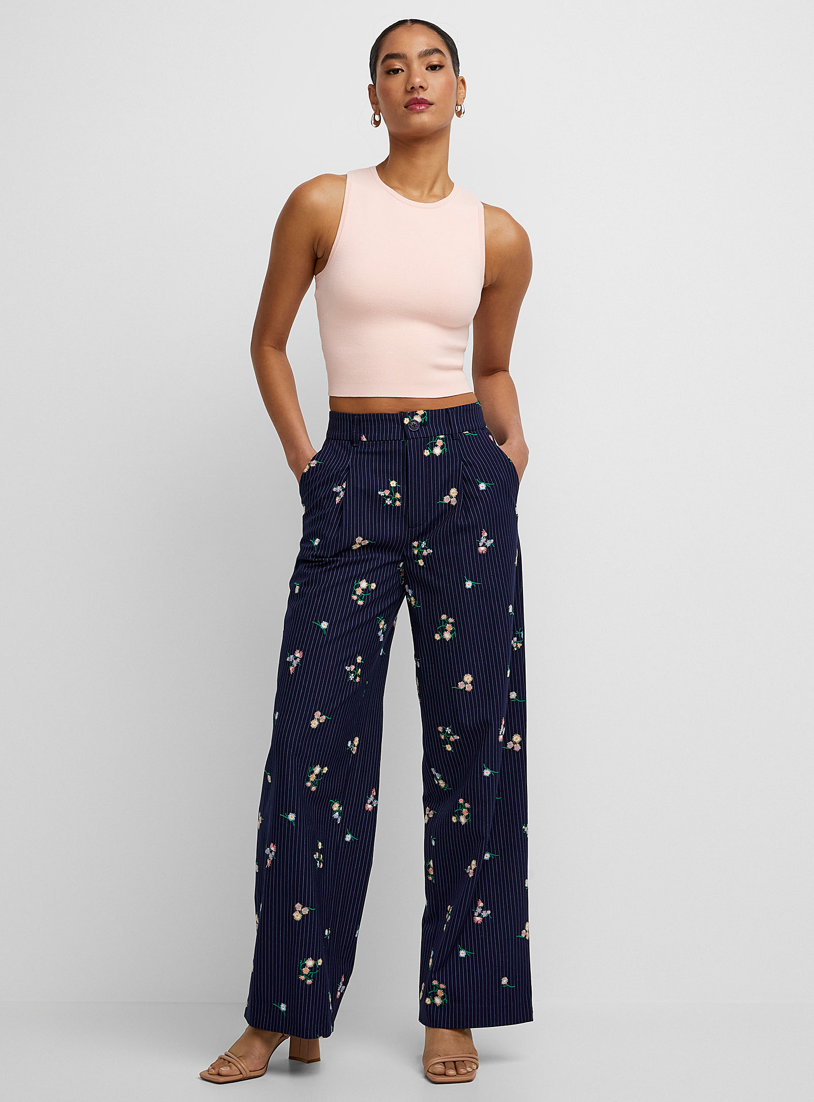 Icone Touch Of Wool Wide-leg Pant In Patterned Blue