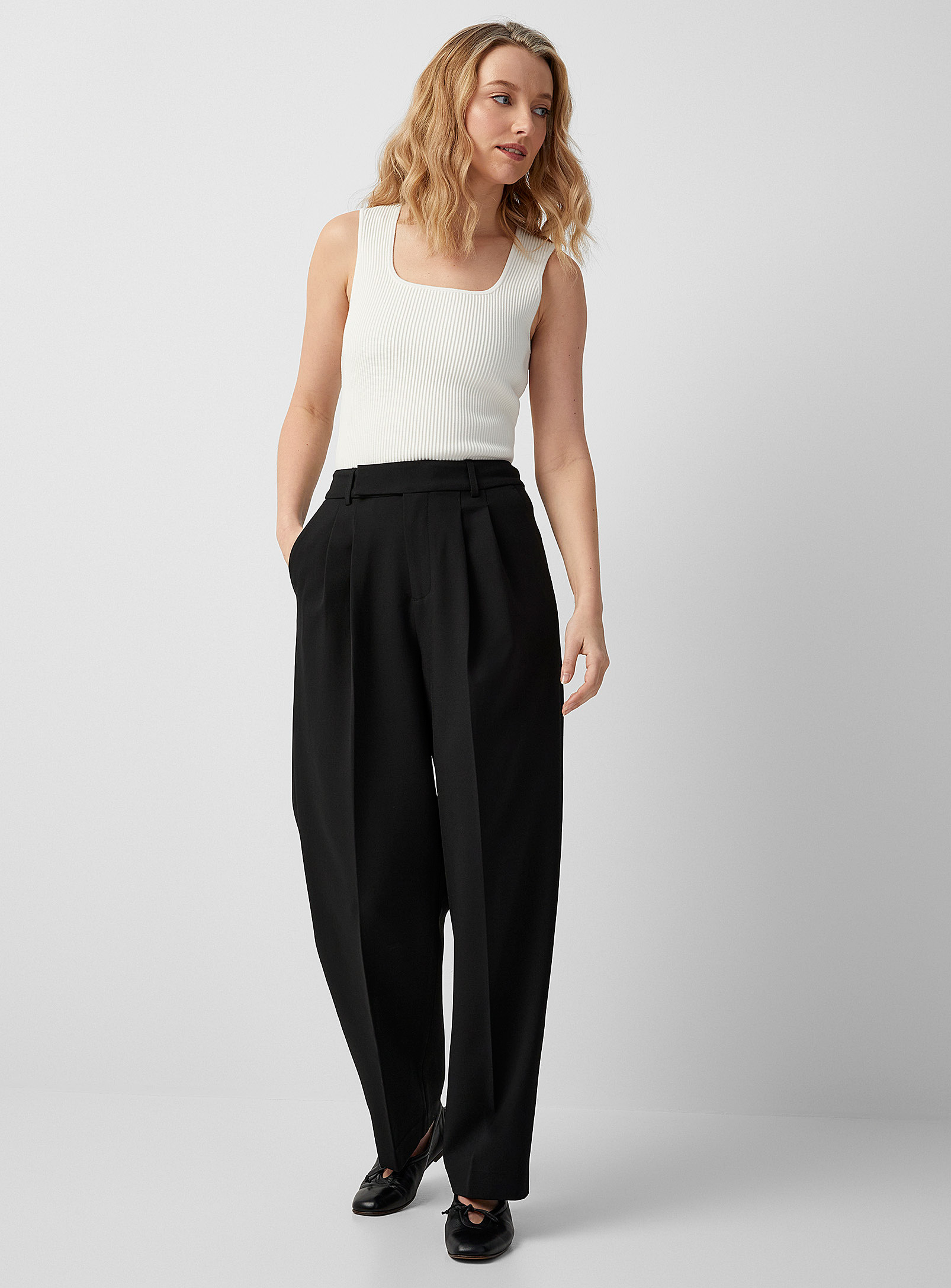 Contemporaine Pleated High Waist Wide-leg Pant In Black