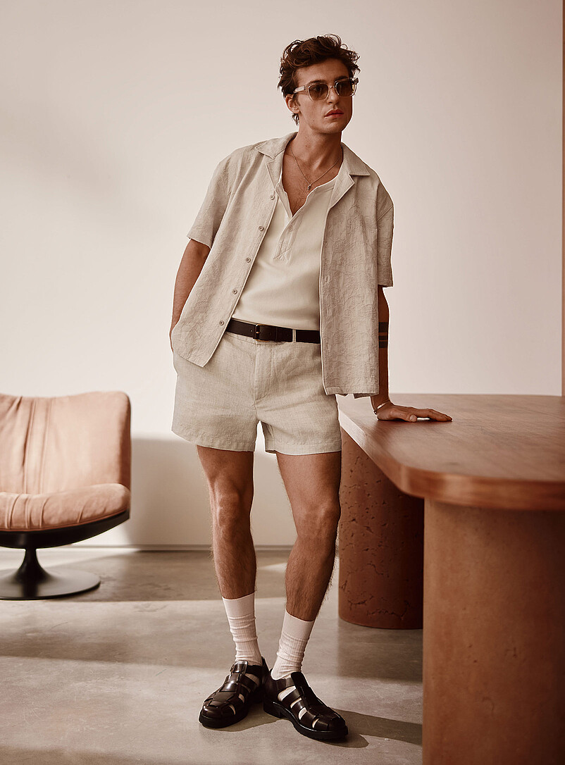 100% European linen short Inseam: 4" (10 cm) product image (primary)