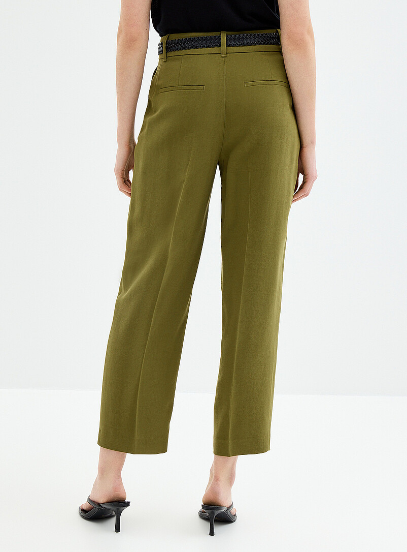 Universal belted fluid pant Fit: Semi-slim leg, mid rise product image 3