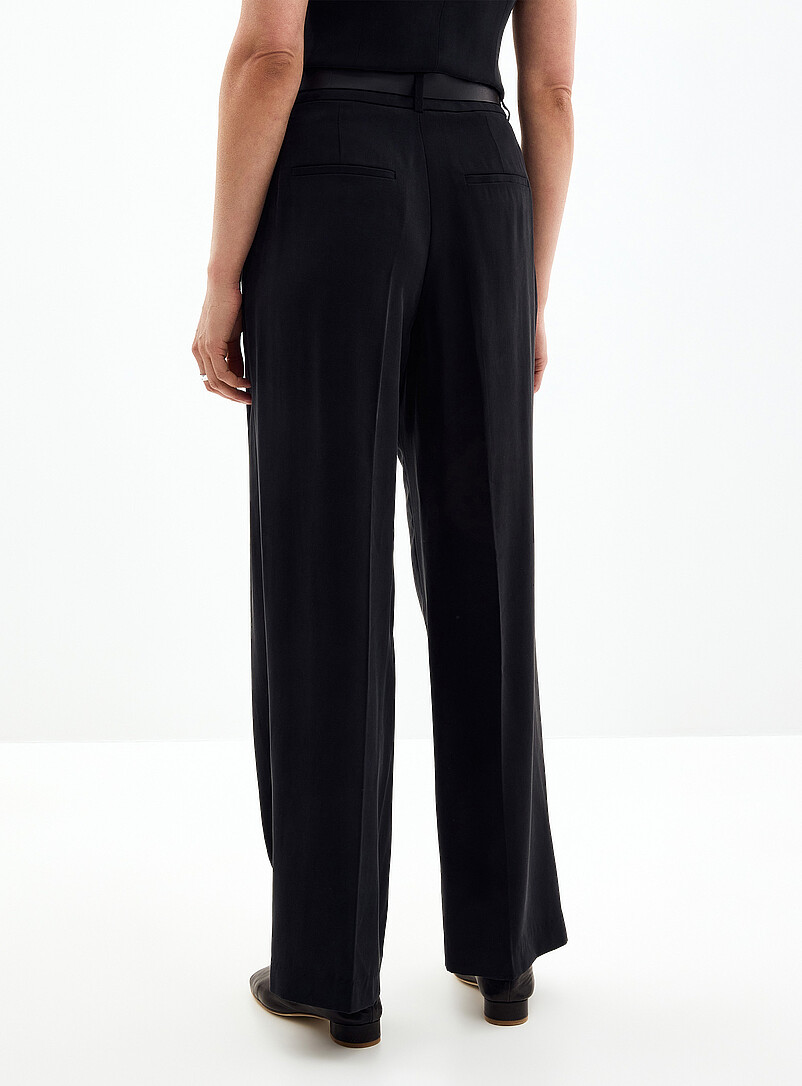 Belted flowy Essential pant Fit: Wide leg, mid rise product image 3