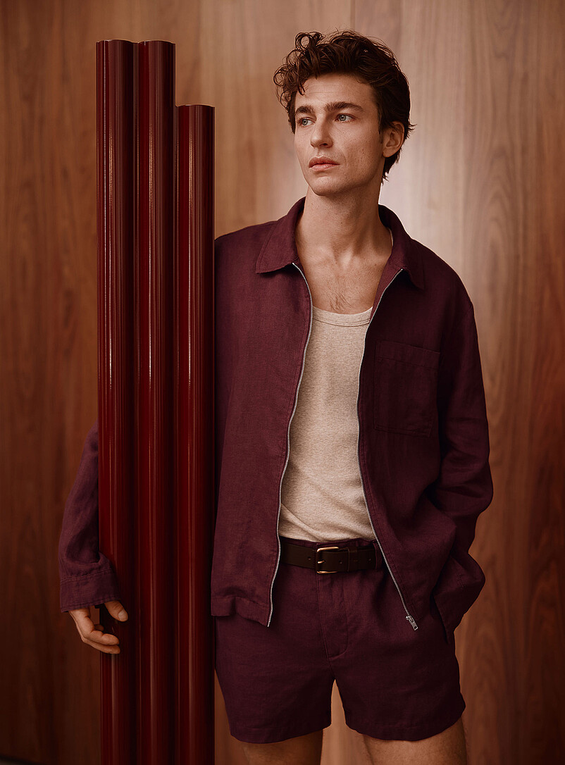100% European Linen Zipped Overshirt