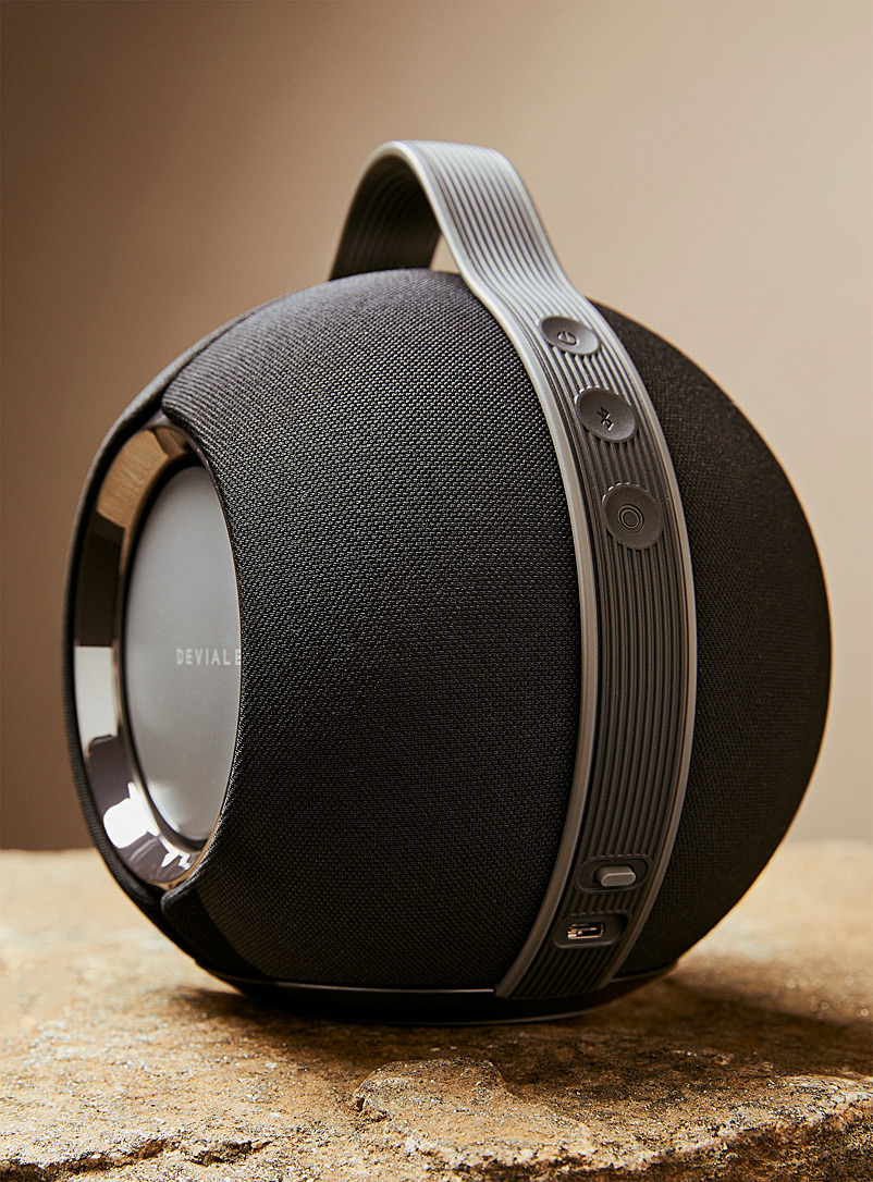 Mania 95 dB wireless speaker product image 3