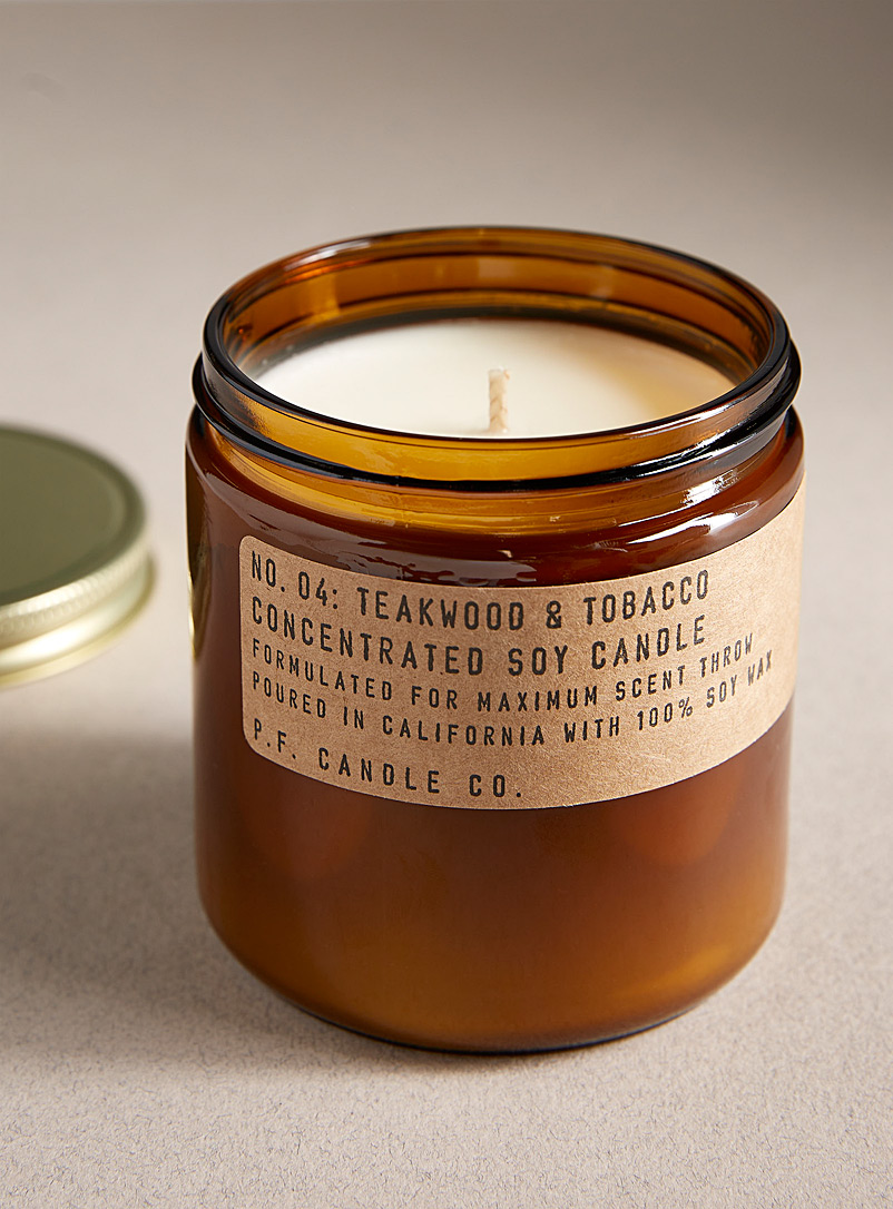 P.F. Candle Co.: La bougie parfumée bois de teck et tabac 354 g  Bois de teck et tabac