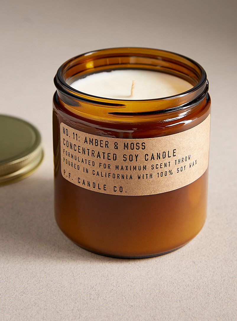 P.F. Candle Co.: La bougie parfumée ambre et mousse 354 g Ambre et mousse