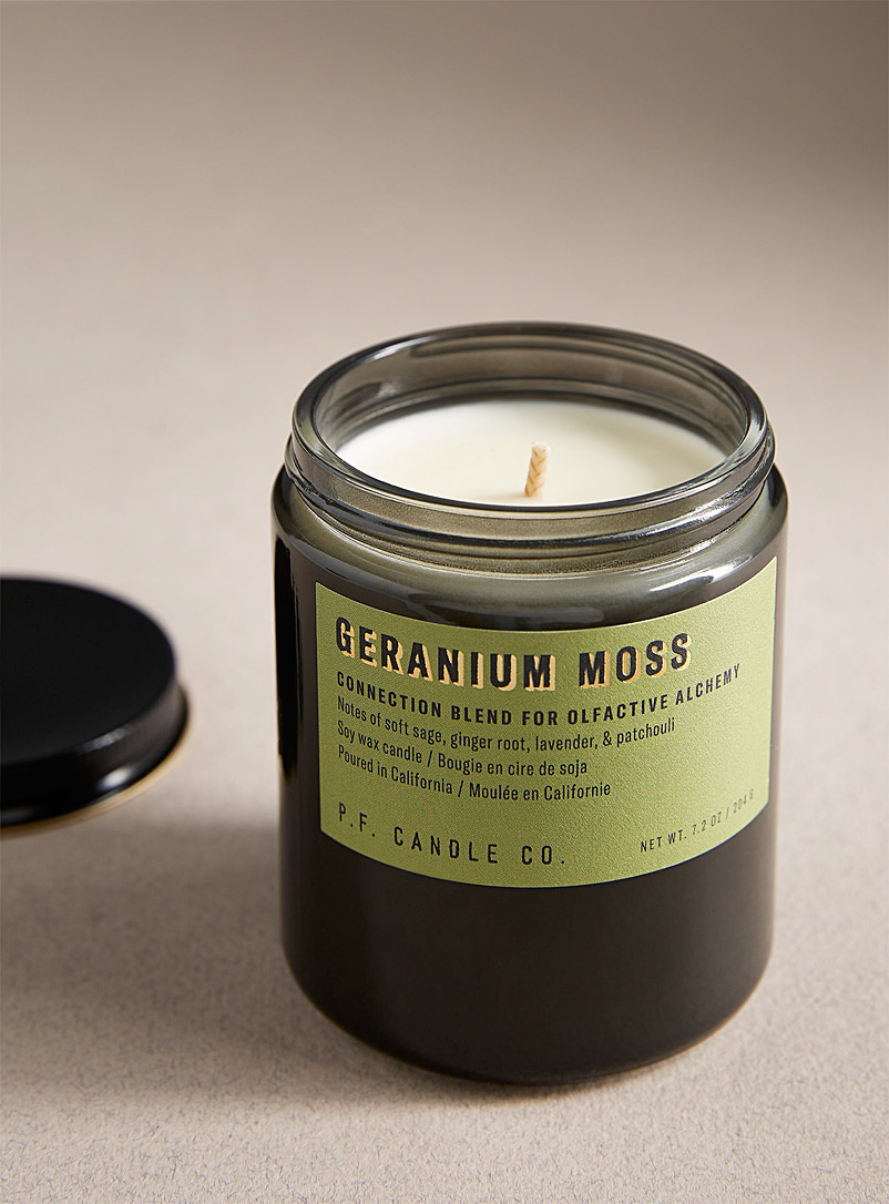 P.F. Candle Co.: La bougie parfumée mousse de géranium Mousse de géranium