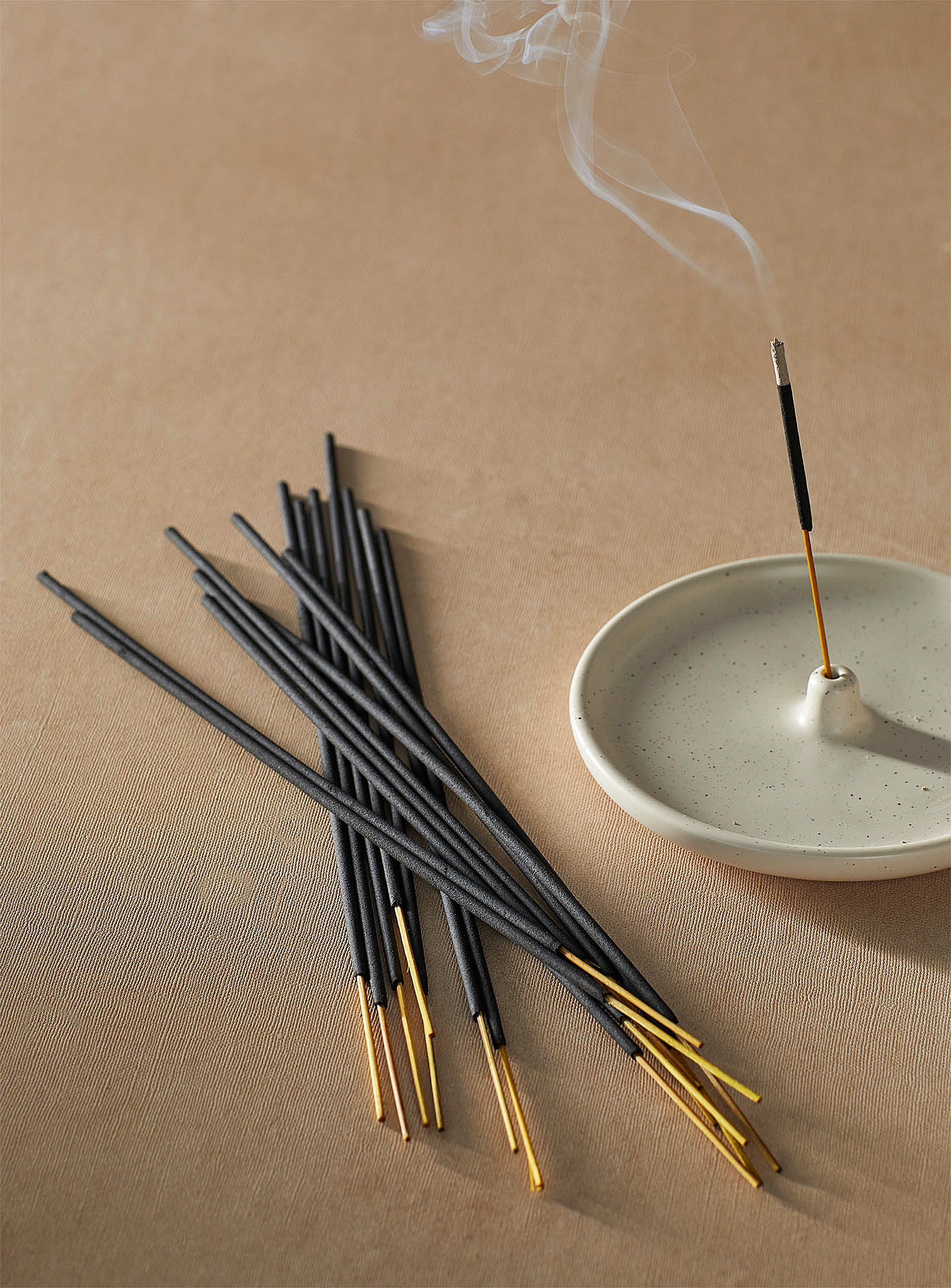 P.F. Candle Co. - Teakwood tobacco incense sticks Set of 15