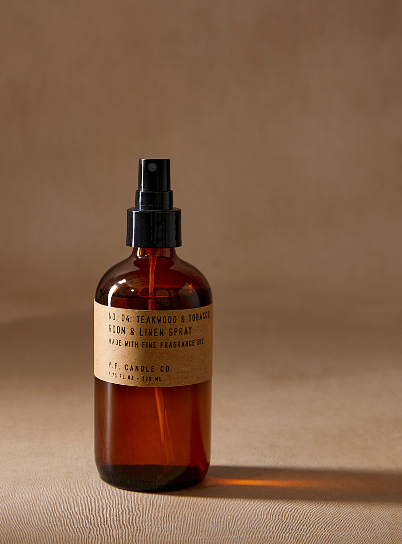 Teakwood & tobacco room spray product image (primary)