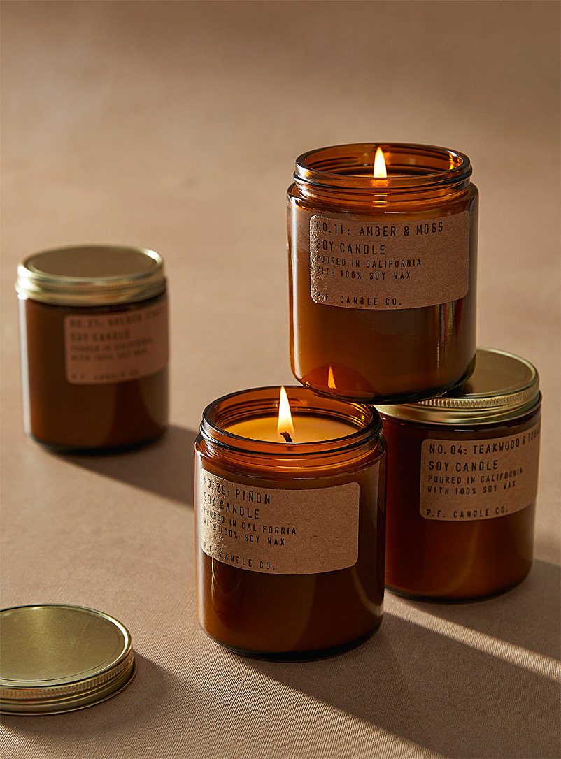 Amber & moss scented candle product image 3
