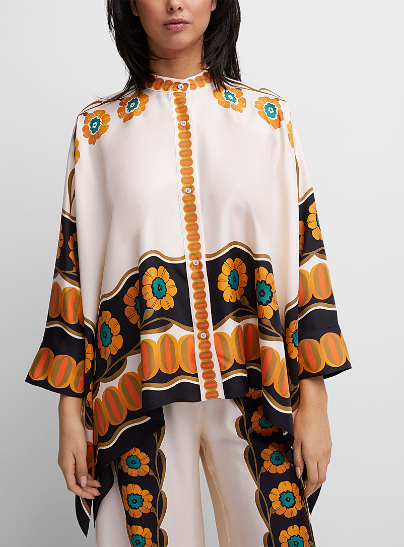 La DoubleJ: La blouse style foulard Daisychain Placée Orange Blanc à motifs pour femme