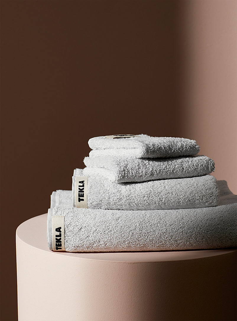 Tekla Light Grey Organic cotton plain towels for women