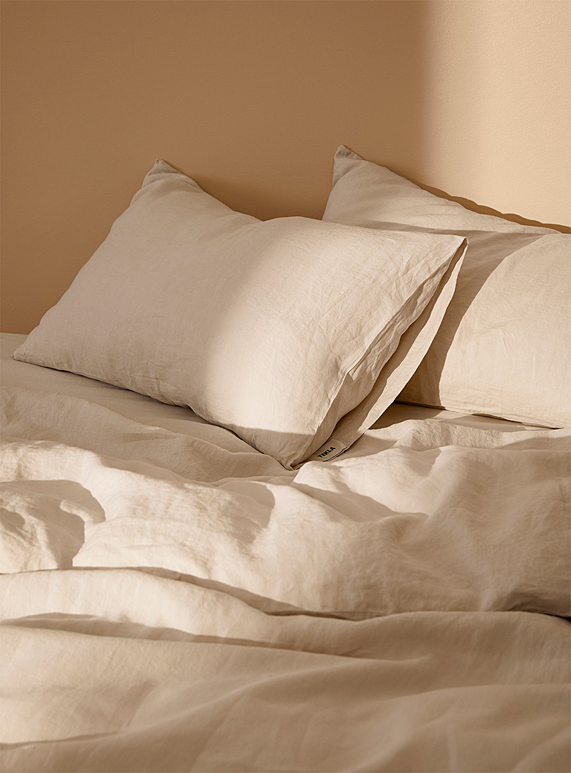 Tekla Light Grey French linen pillowcase for women