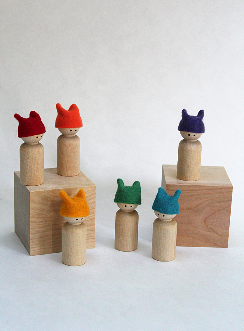 Woodpeckers Toys Assorted Set of 6 rainbow peg dolls
