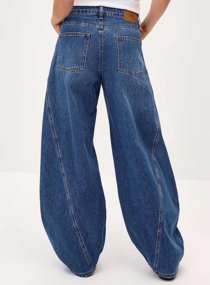 Twik: Le jean ballon taille basse Lav&eacute; moyen pour femme