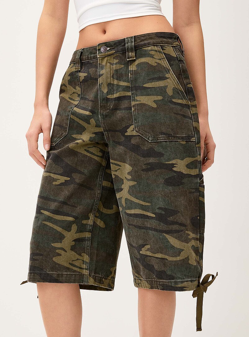 Twik: Le <i>jort</i> camouflage Vert &agrave; motifs pour femme
