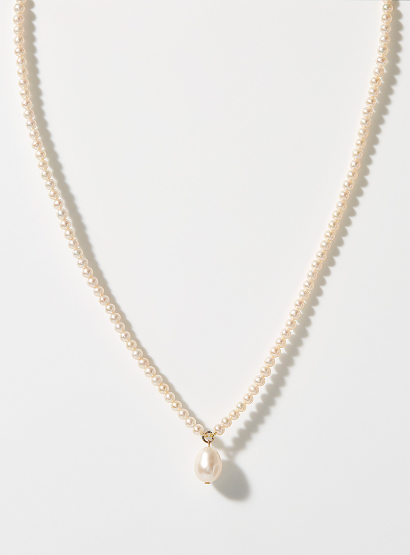 Poppy Finch: Le collier perles nacrées Jaune à motifs pour femme