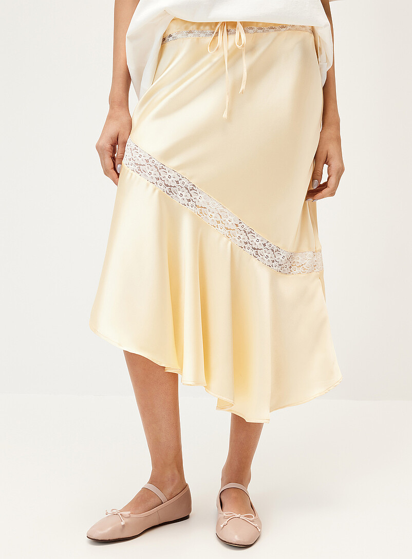 Asymmetrical satin-lace midi skirt product image 2